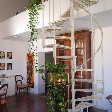 Su Al Celio - Colosseo Bed and Breakfast Roma Esterno foto